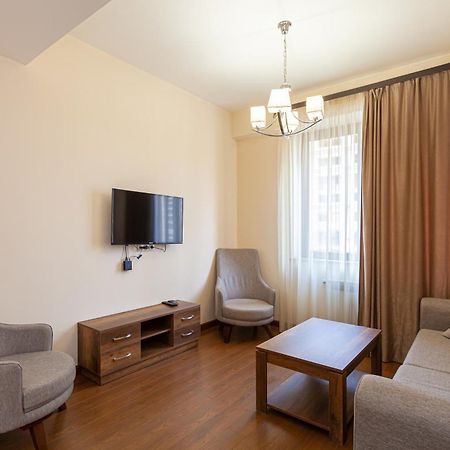 Stay Inn-Apartments On Buzand 17 Ереван Екстериор снимка