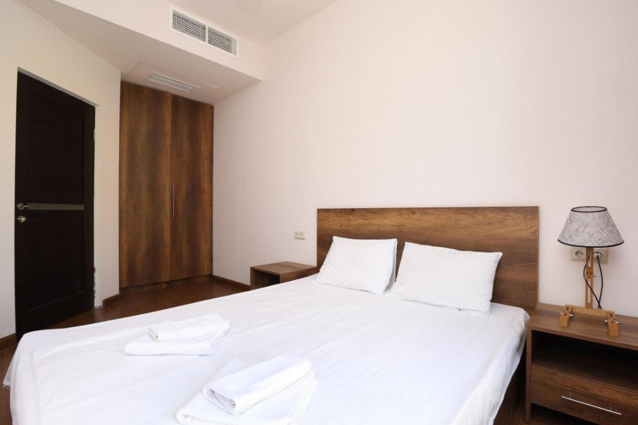 Stay Inn-Apartments On Buzand 17 Ереван Екстериор снимка