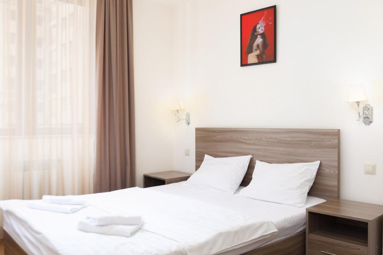Stay Inn-Apartments On Buzand 17 Ереван Екстериор снимка