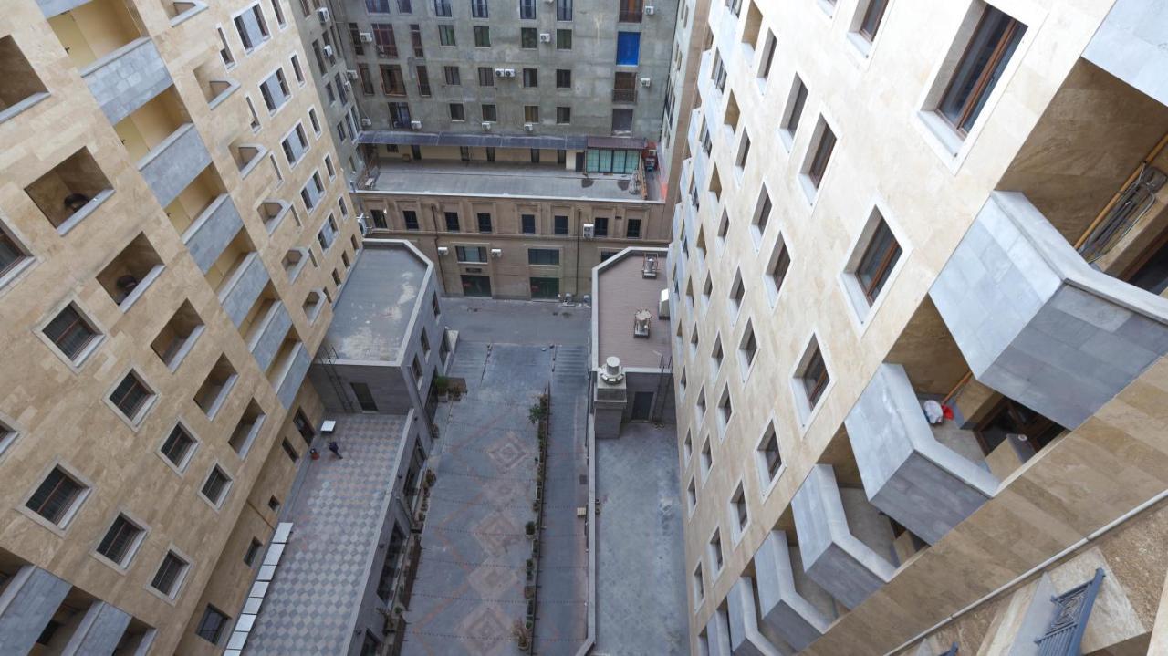 Stay Inn-Apartments On Buzand 17 Ереван Екстериор снимка